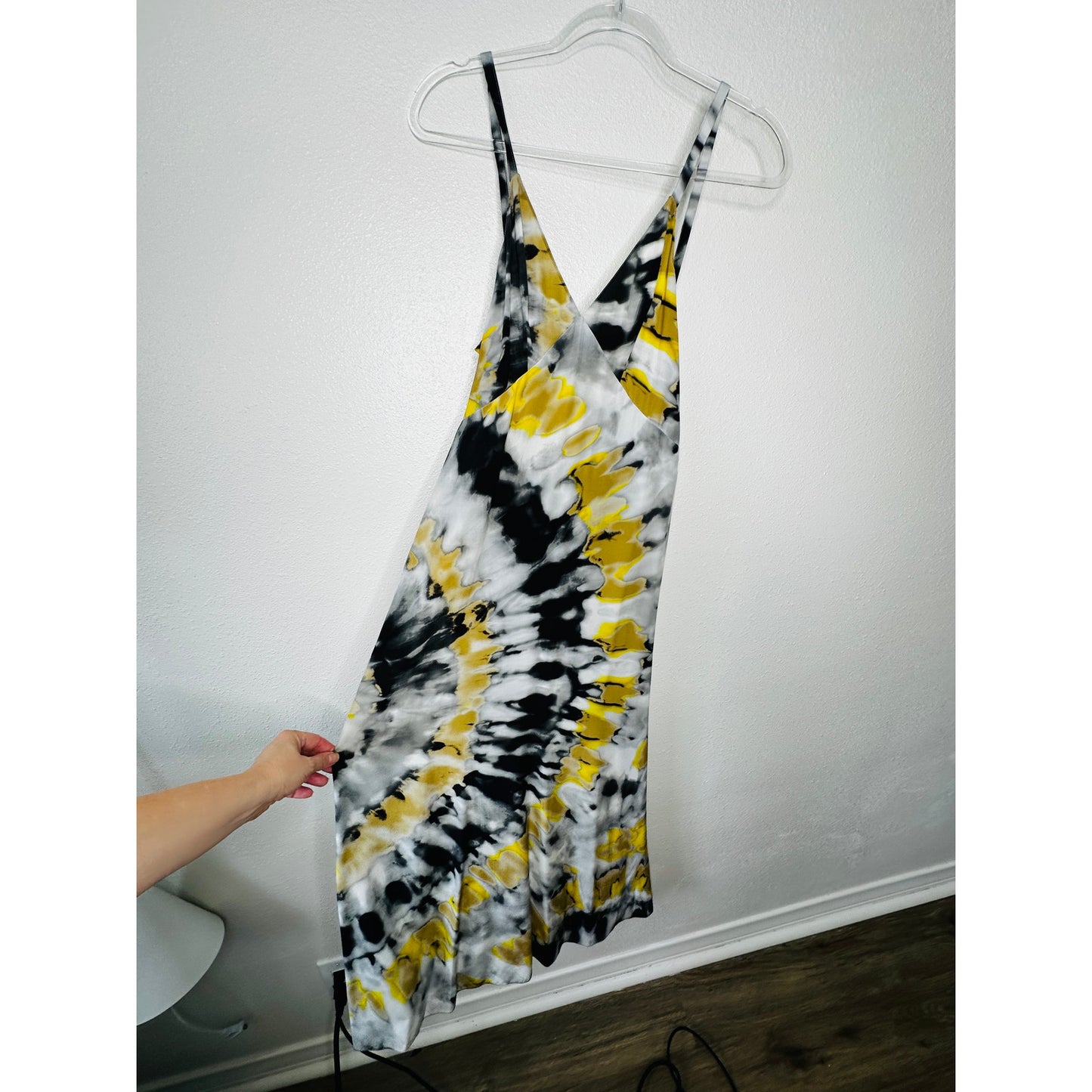Chloe Silk Slip Maxi Dress Black Gray Yellow MultiColor Tie Dye abstract sz 2