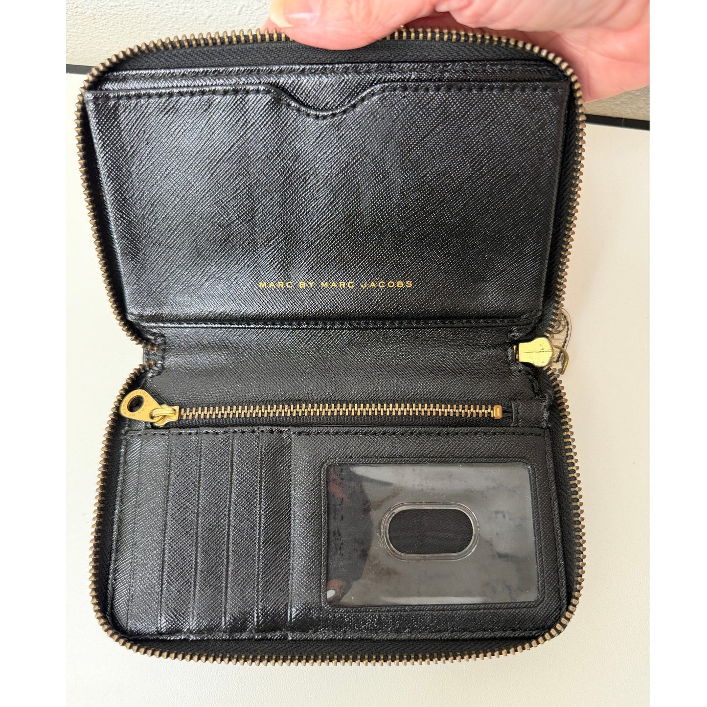 Marc by Marc Jacobs Zip Around Wallet Black Beige Saffiano Women's Two Tone