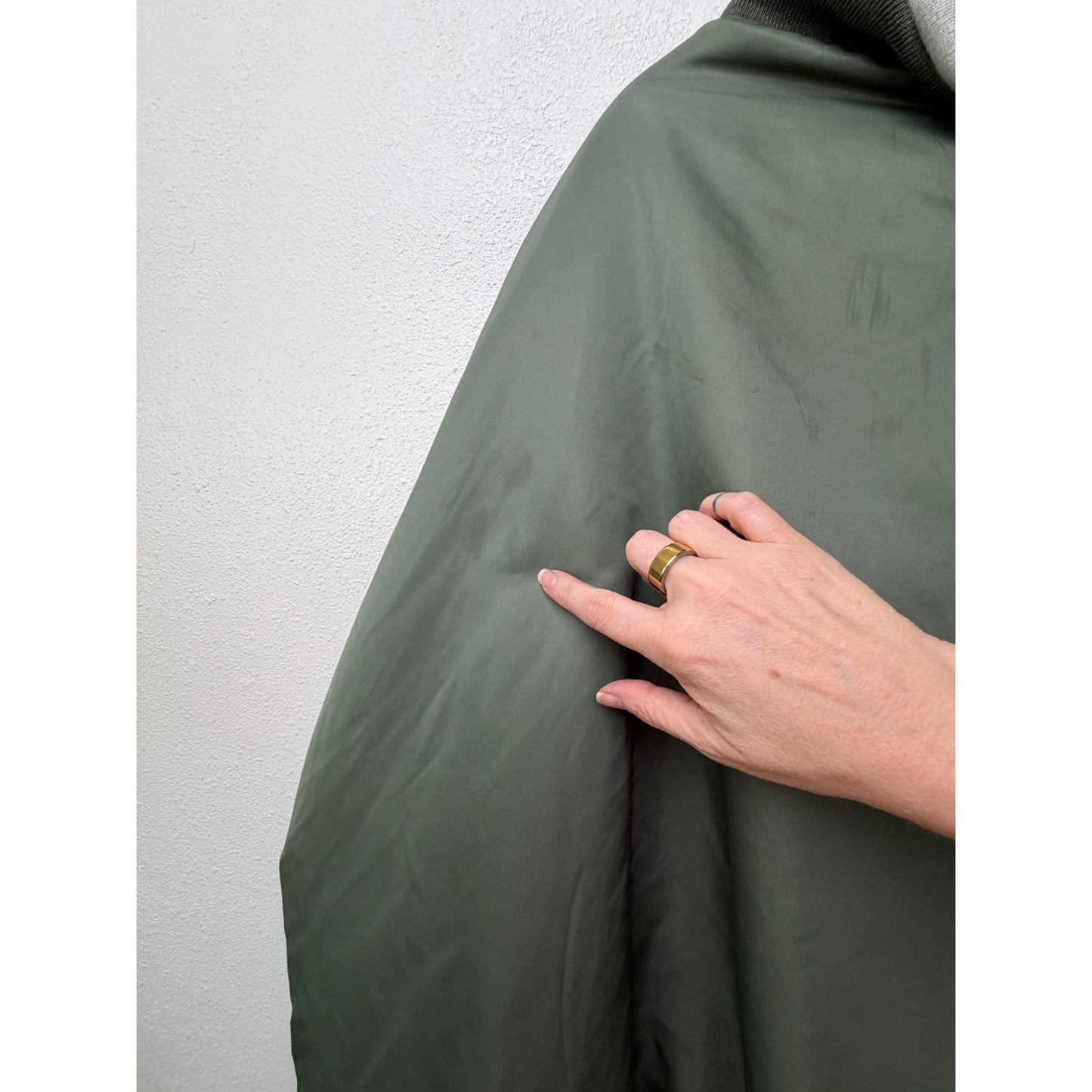 Vetements x Alpha Mens M Green Hooded MA1 Bomber