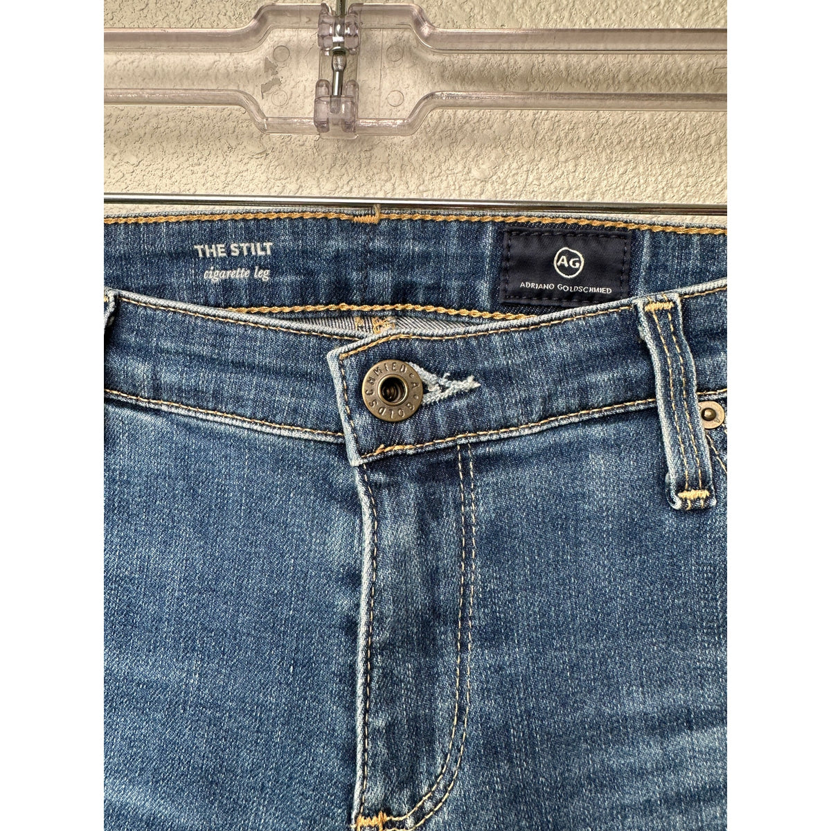 AG The Stilt Jeans Medium Wash Women US 28 Cigarette