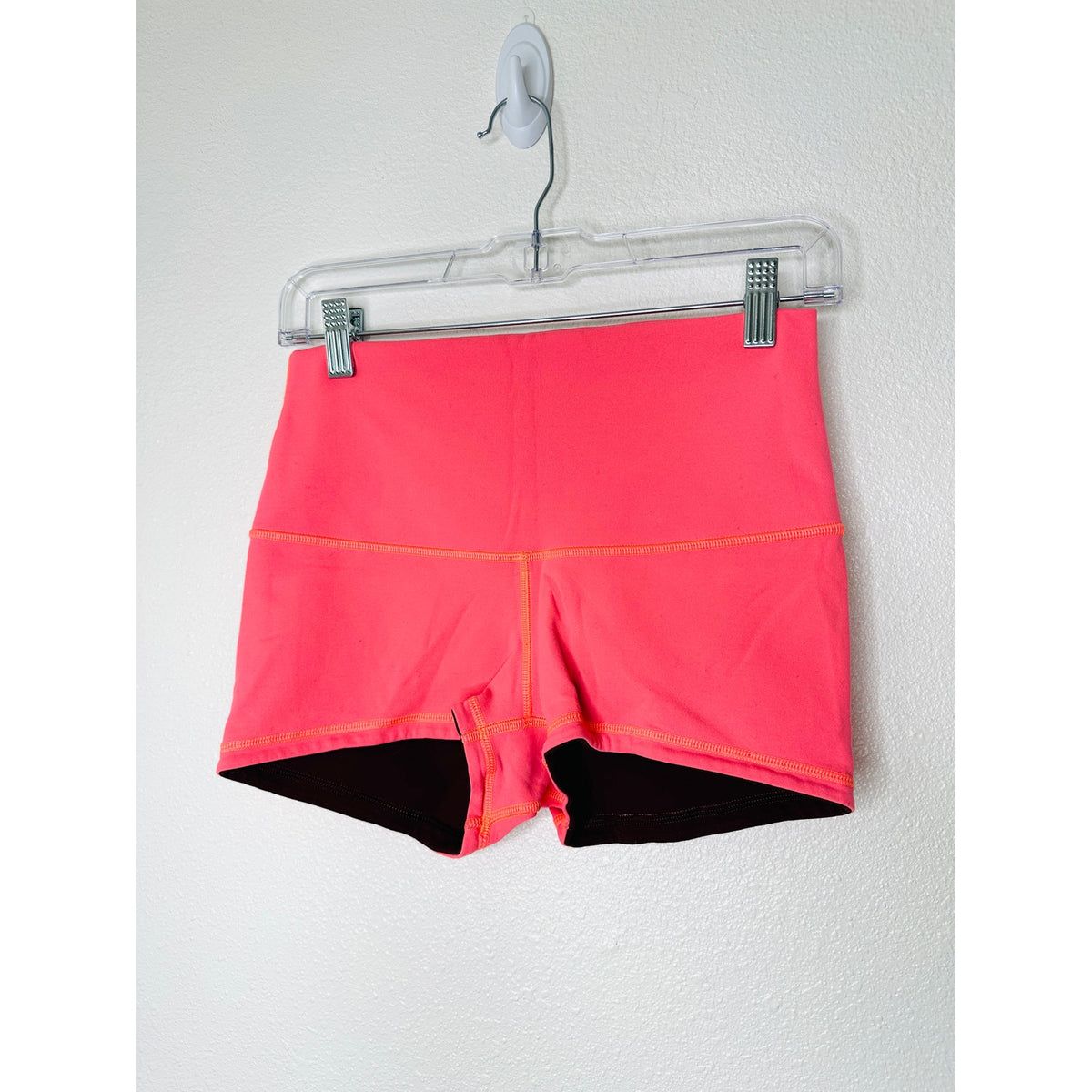 Lululemon Peach Bordeaux Reversible Sweat Wicking Boogie Short Shorts 2