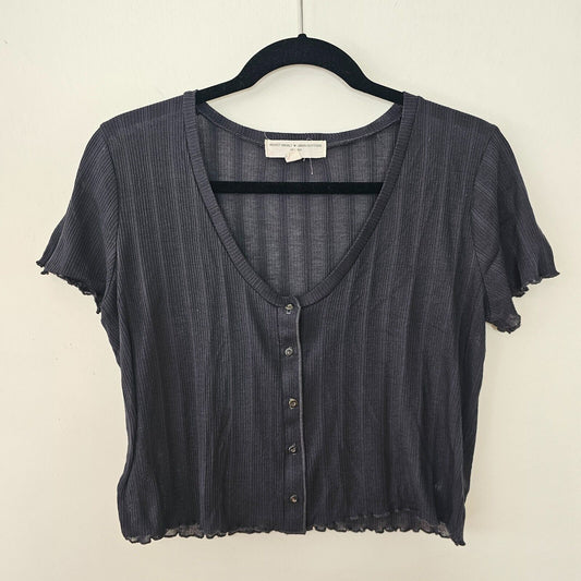 Project Social T Lettuce Edge Rib Knit Button Short Sleeve Scoop Neck Blouse XL