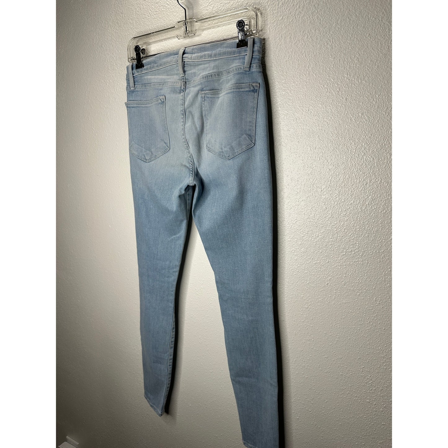 Frame Light Blue Wash Distressed Le High Skinny in Rush Jeans 28