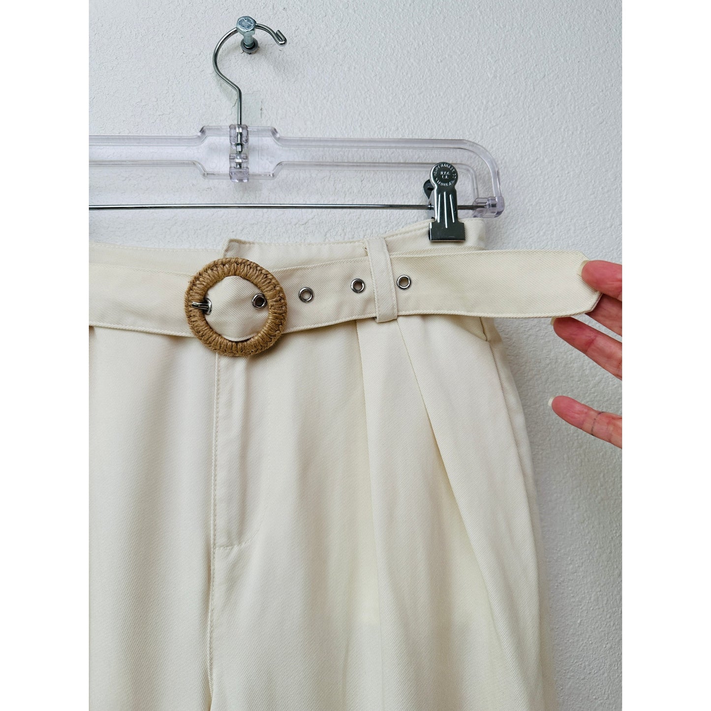 PAIGE Birch Cream Wide Leg Pleated Pants w/ Belt Women US 0