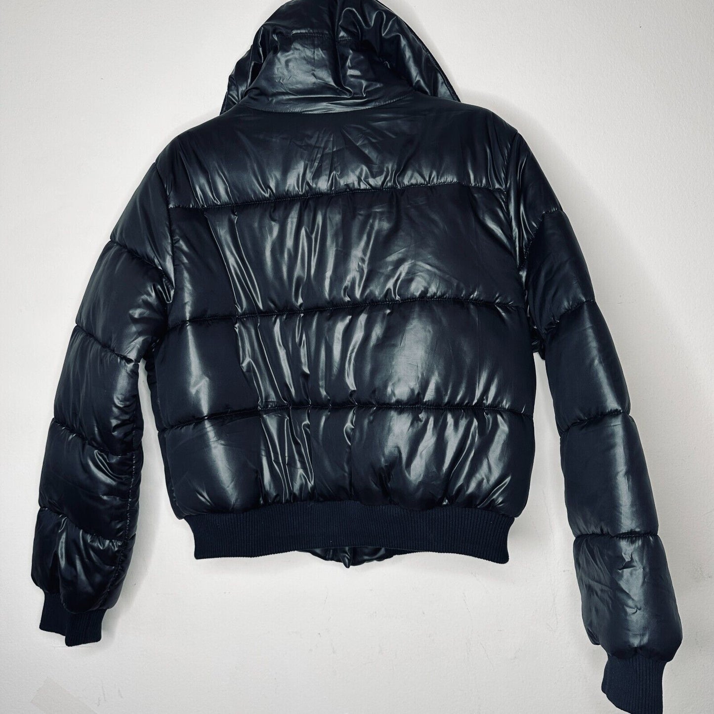 Revolve Lovers + Friends Black Satin Puffer Jacket Banded Hem & Cuff Zip L