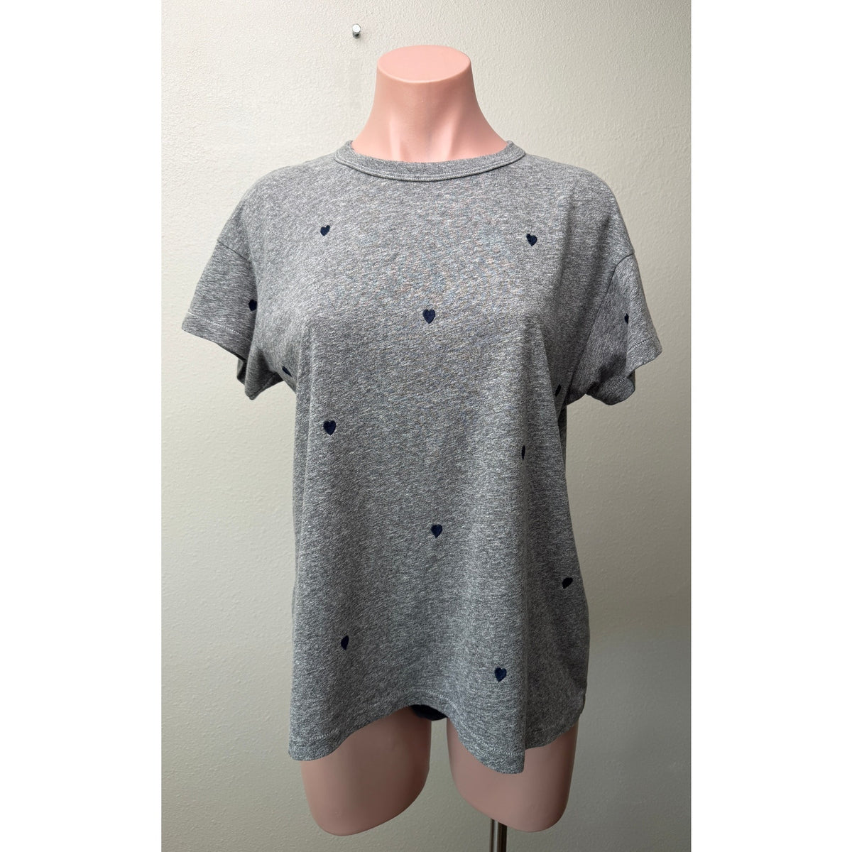 THE GREAT Gray Navy Heart Print T Shirt Women Size 0