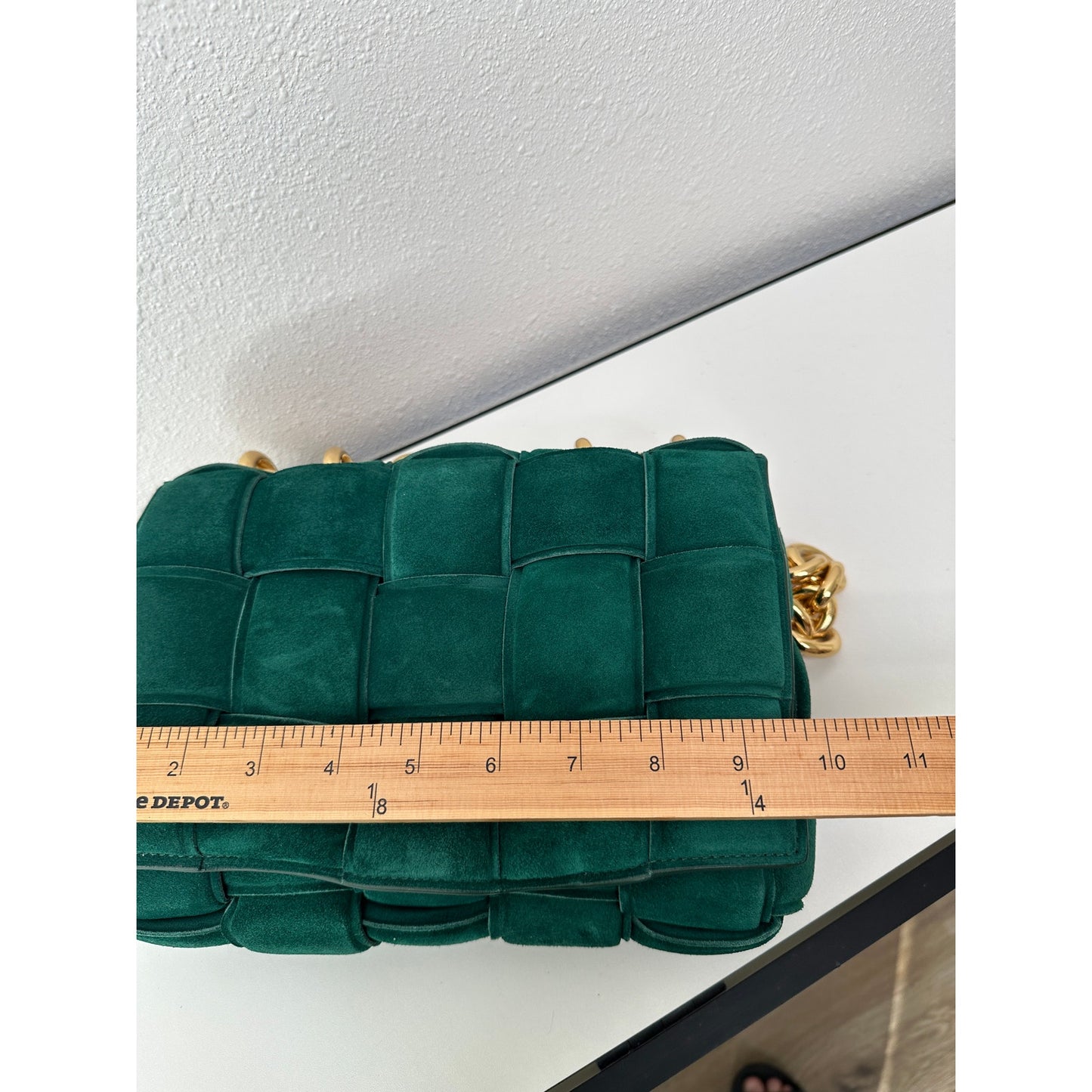 Bottega Veneta Padded Chain Cassette Bag – Green with Gold-Tone Chain
