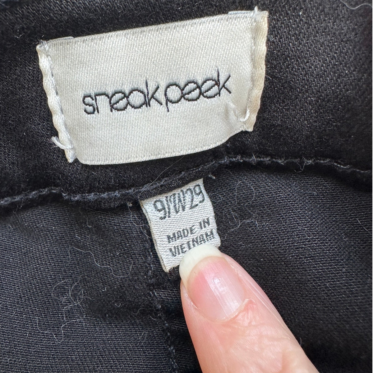 Sneak Peak Black Distressed Knee Bootcut Jeans 29