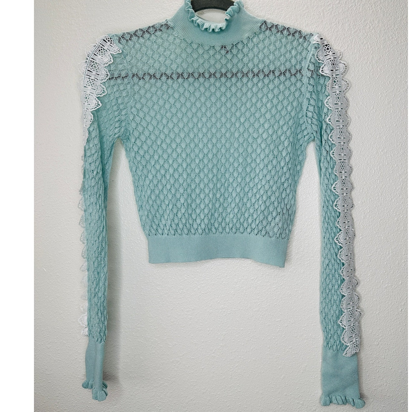 ZARA Aqua Crochet Knit White Lace Stripe Ruffle Neck  Crop Sweater S