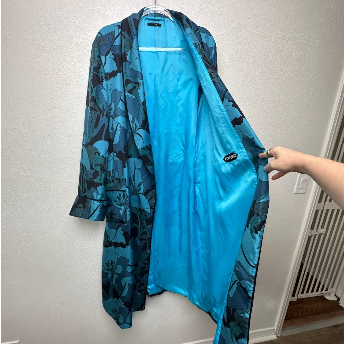 Tom Ford Floral Silk Twill Robe Blue/Teal Men’s M Tassel Belt