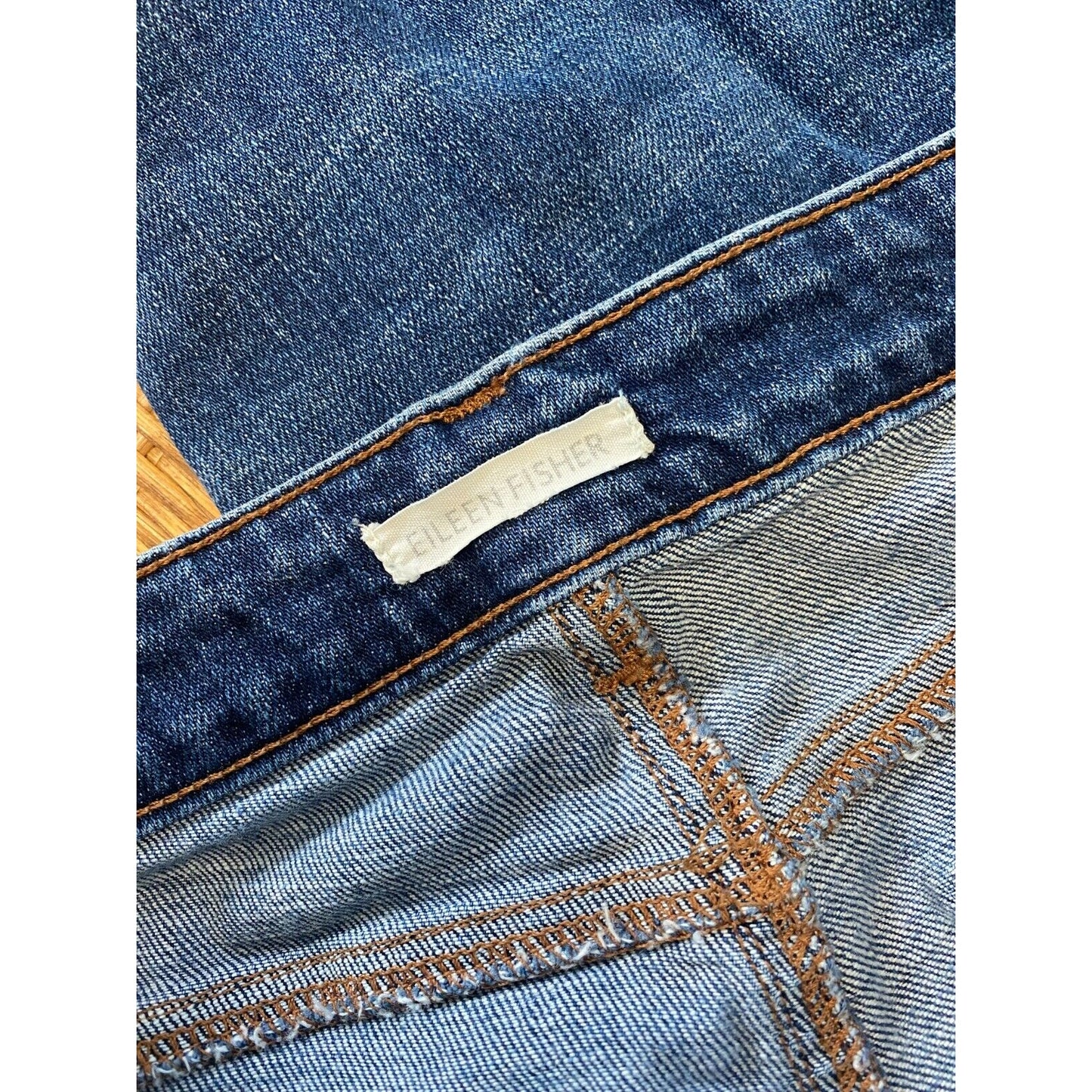 Eileen Fisher Medium Wash Organic Cotton Slim Stretch Mid Rise Denim Jeans 2