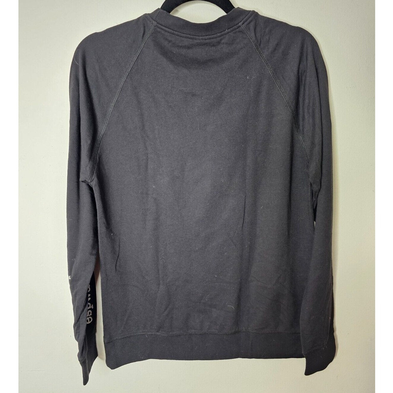ESPWA Black Long Sleeve Thin Sweater Top Create Music Graphic Tee Shirt Small