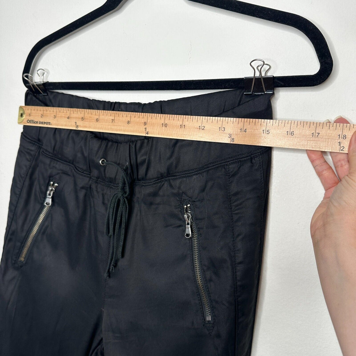 Revolve Hudson Katie Crop Black Sweatpant Jogger Zip Pocket Drawstring Pants 26