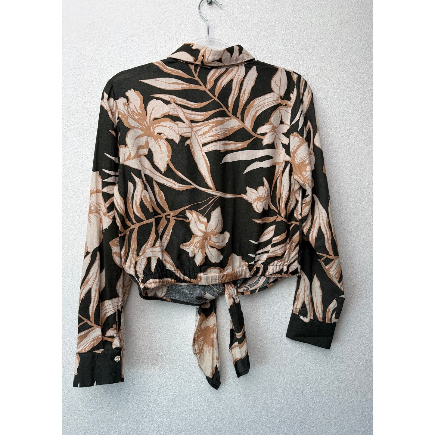 Rachel Zoe Black Tan Floral Tie Front Shirt Womens M