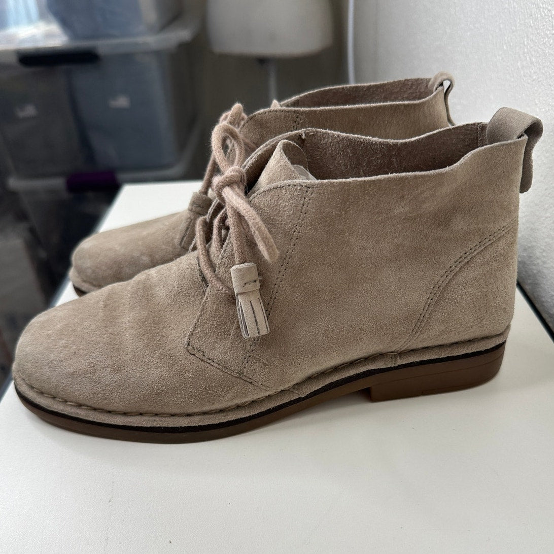 Hush Puppies Cyra Catelyn Beige Suede Chukka Boot 7