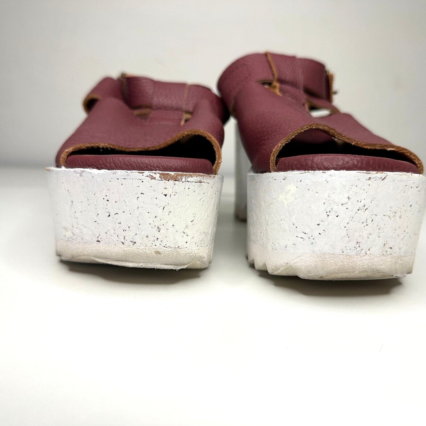 Anthro Gee Wawa Eggplant Leather White Platform Open Toe Ankle Strap Sandals 8
