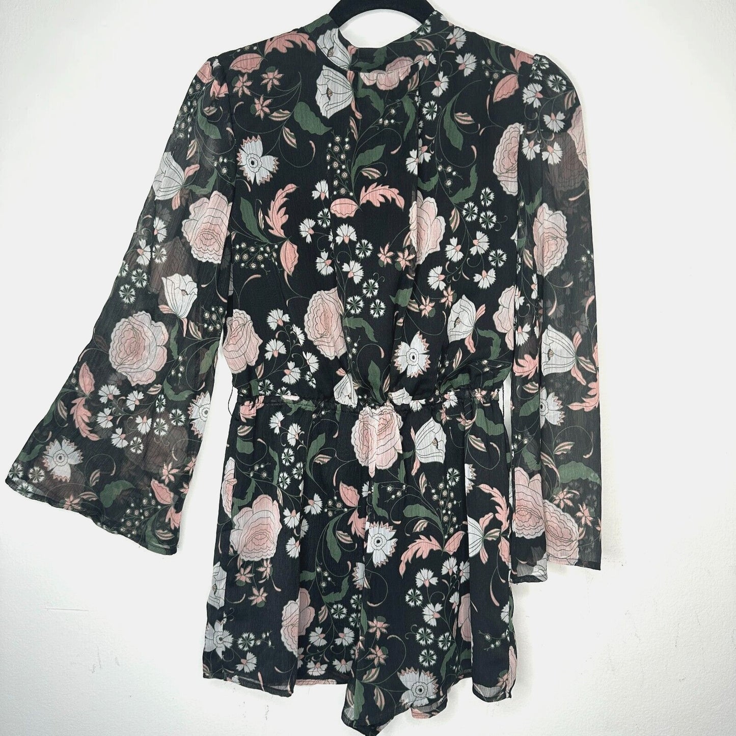 BB Dakota Tullia Black Pink Gray Floral Long Bell Sleeve Romper Mock Neck S