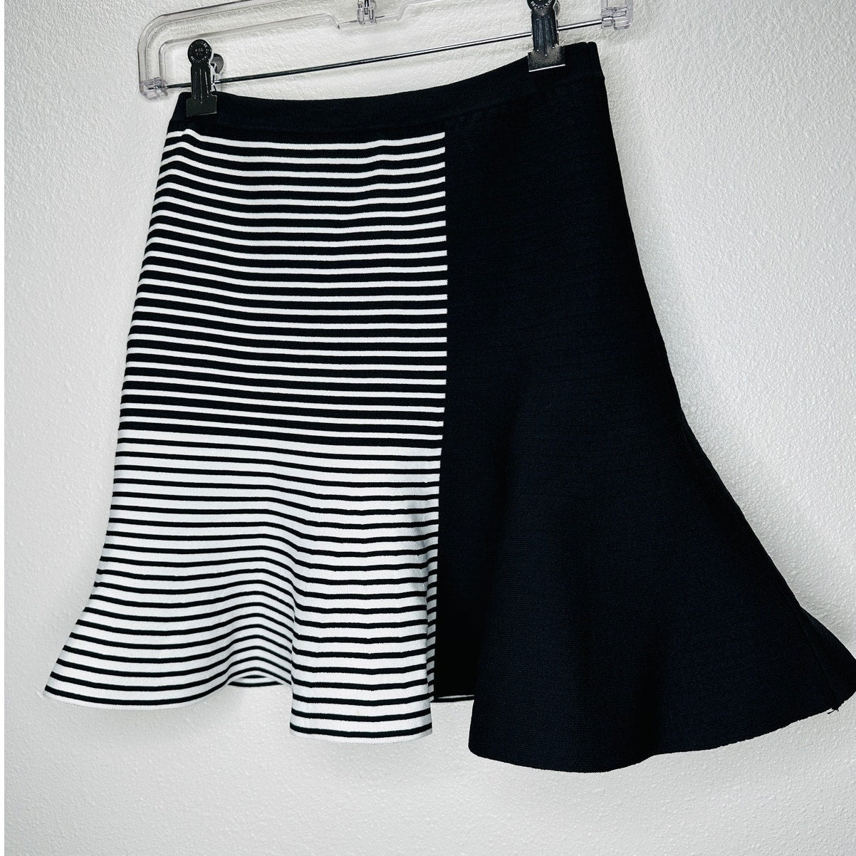 Ohne Titel Black & White Stripe High Rise Bodycon Flare Mini Skirt S