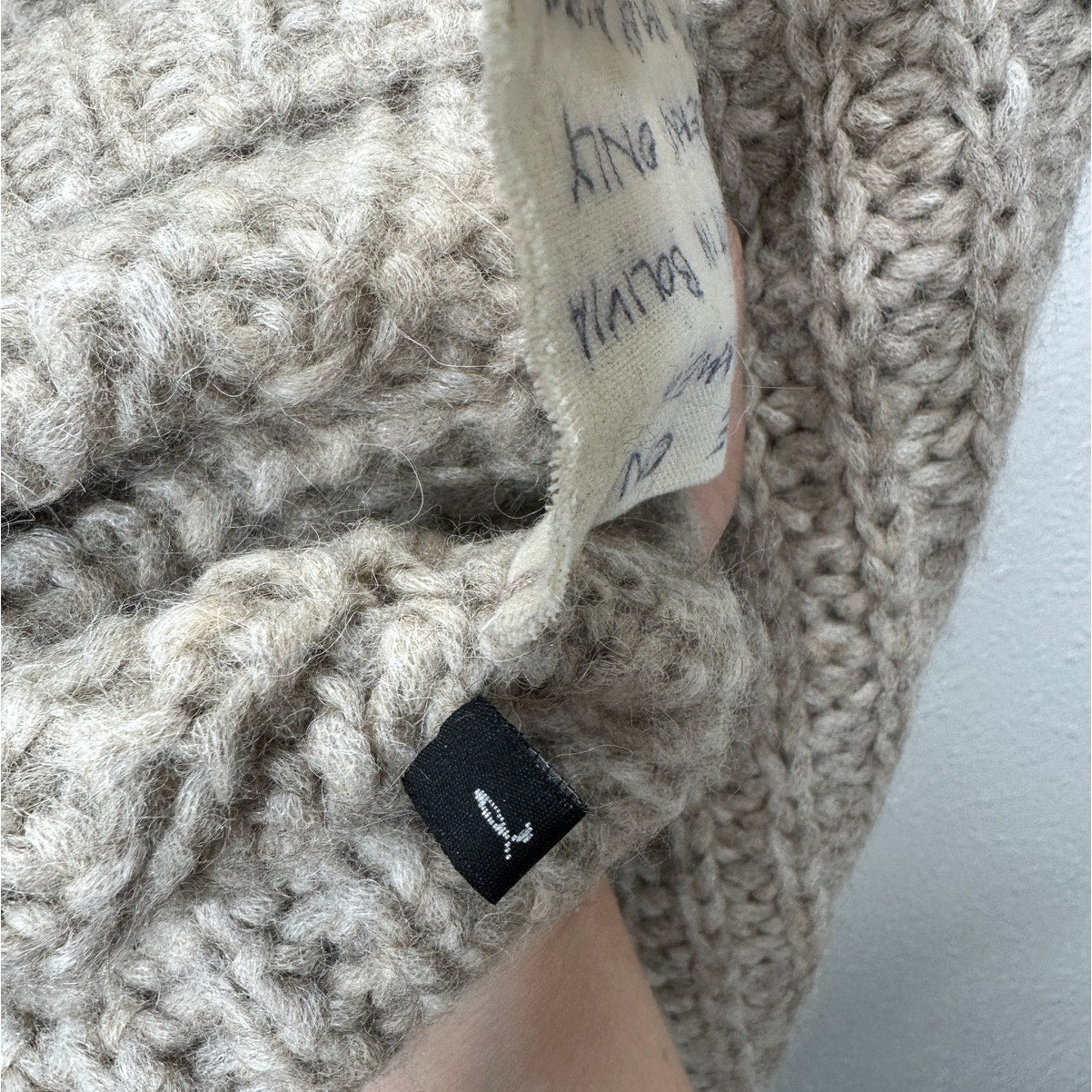 Eugene Ong Hand Knit Beige Chunky Knit Long Sleeve Sweater L