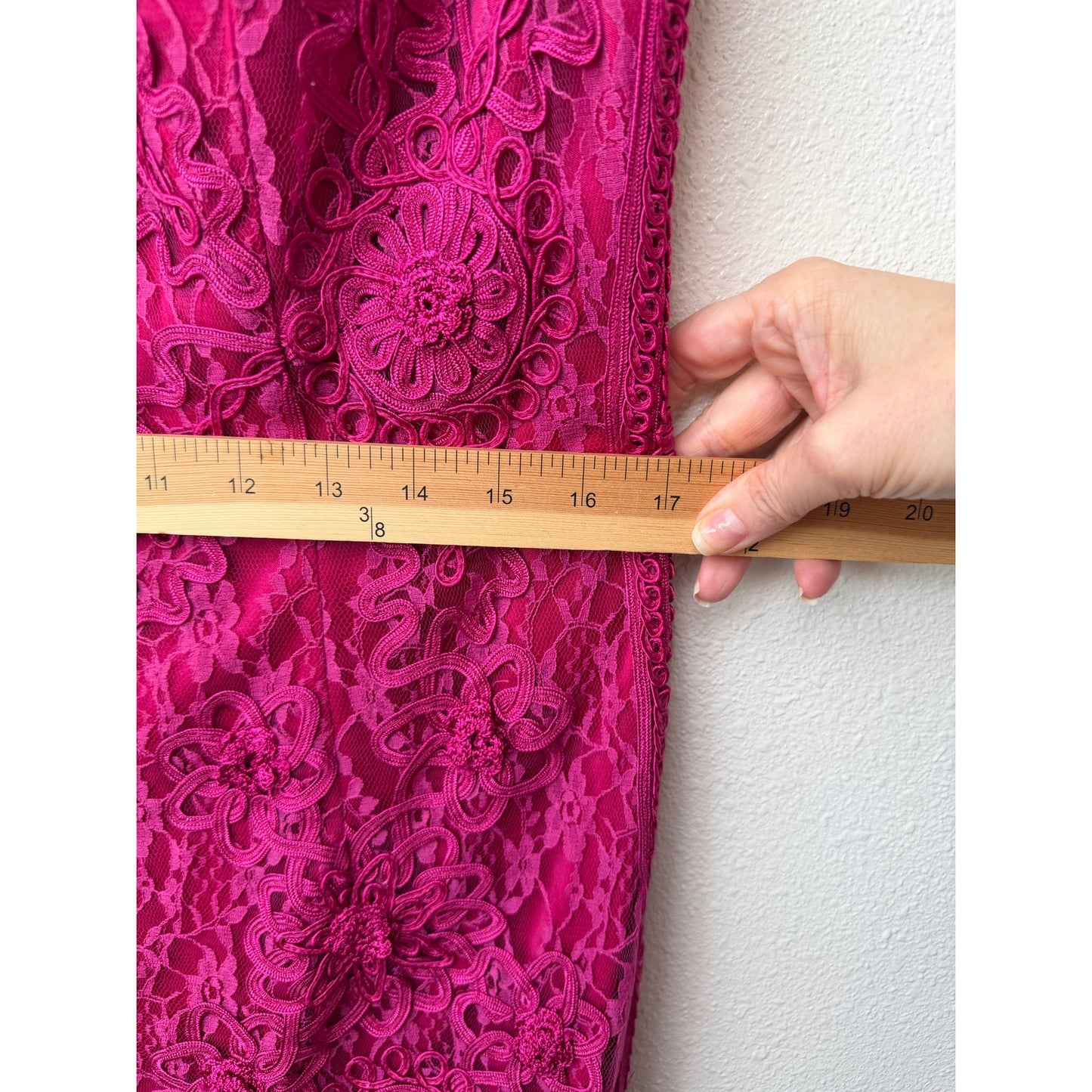 Sue Wong Fuchsia Lace Cocktail Dress Sleeveless High Neck Size 14
