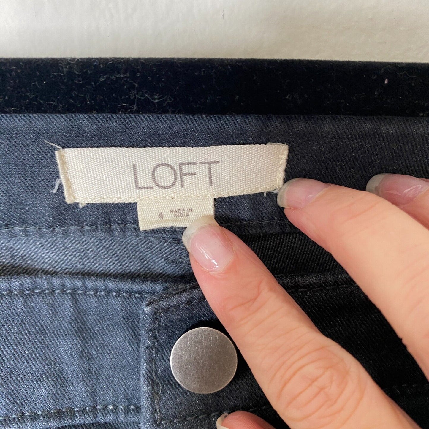 Loft Dark Gray Button Front Fly Skinny Pants Crop Raw Hem Stretchy Jeans Size 4