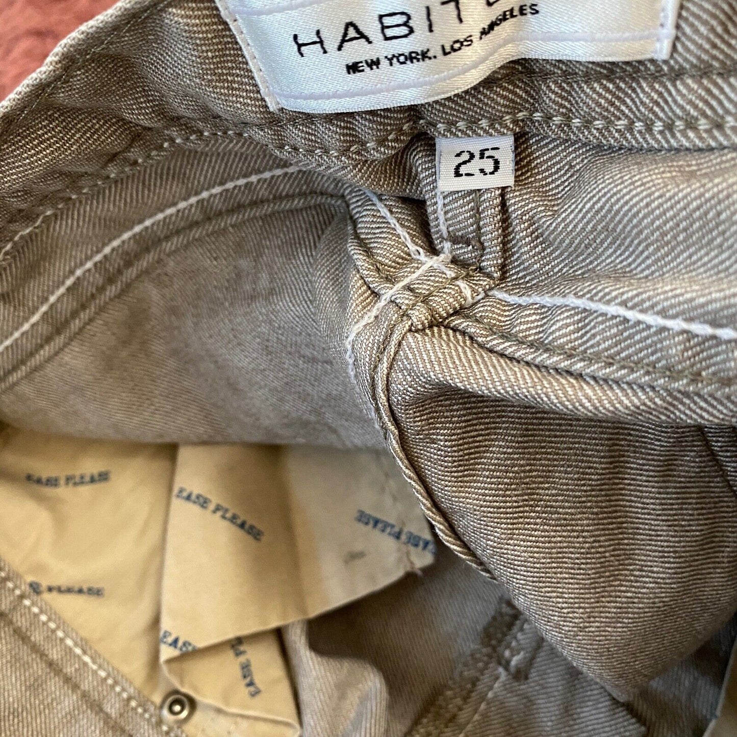 VTG Habitual Gray Taupe Low Rise Bermuda Long Line Design Pocket Denim Shorts 25