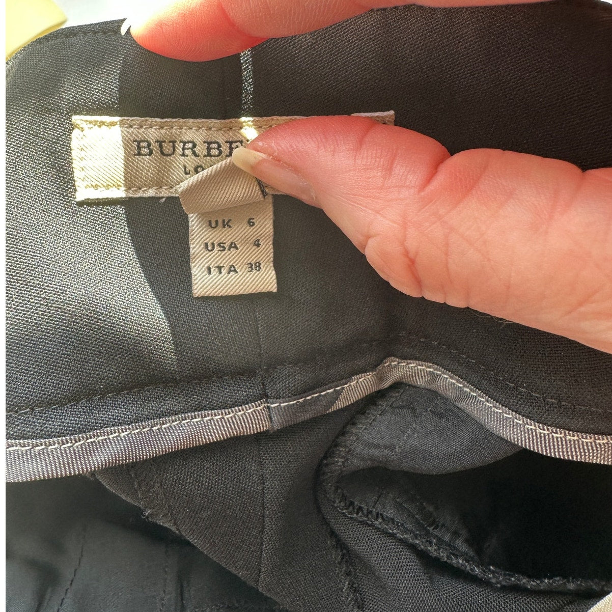 Burberry Wool Pants 4 Black Wide Leg Double Button Trousers Front Pockets