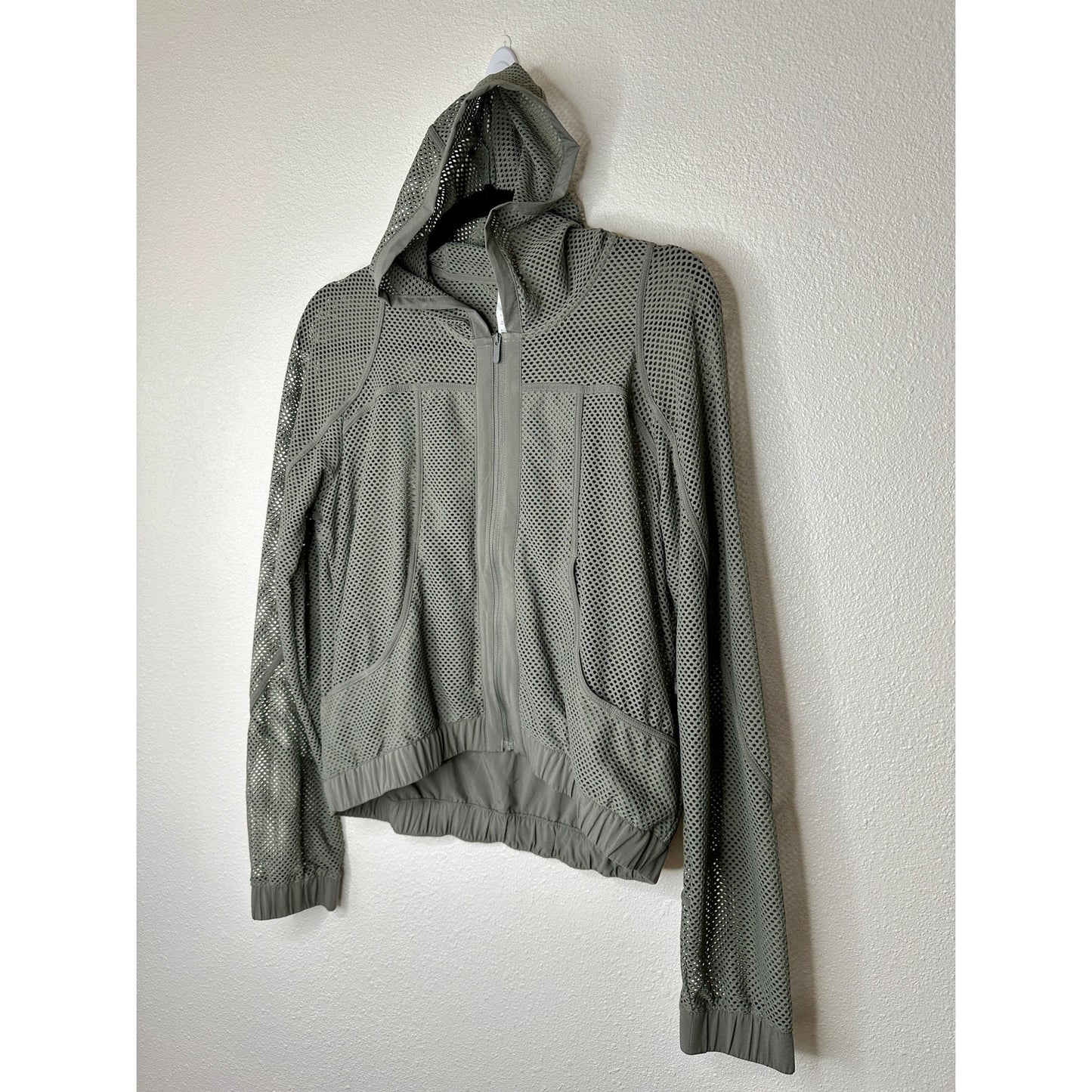Lululemon Sage Green Relaxed Fit Mesh Hooded Front Zip Jacket 4