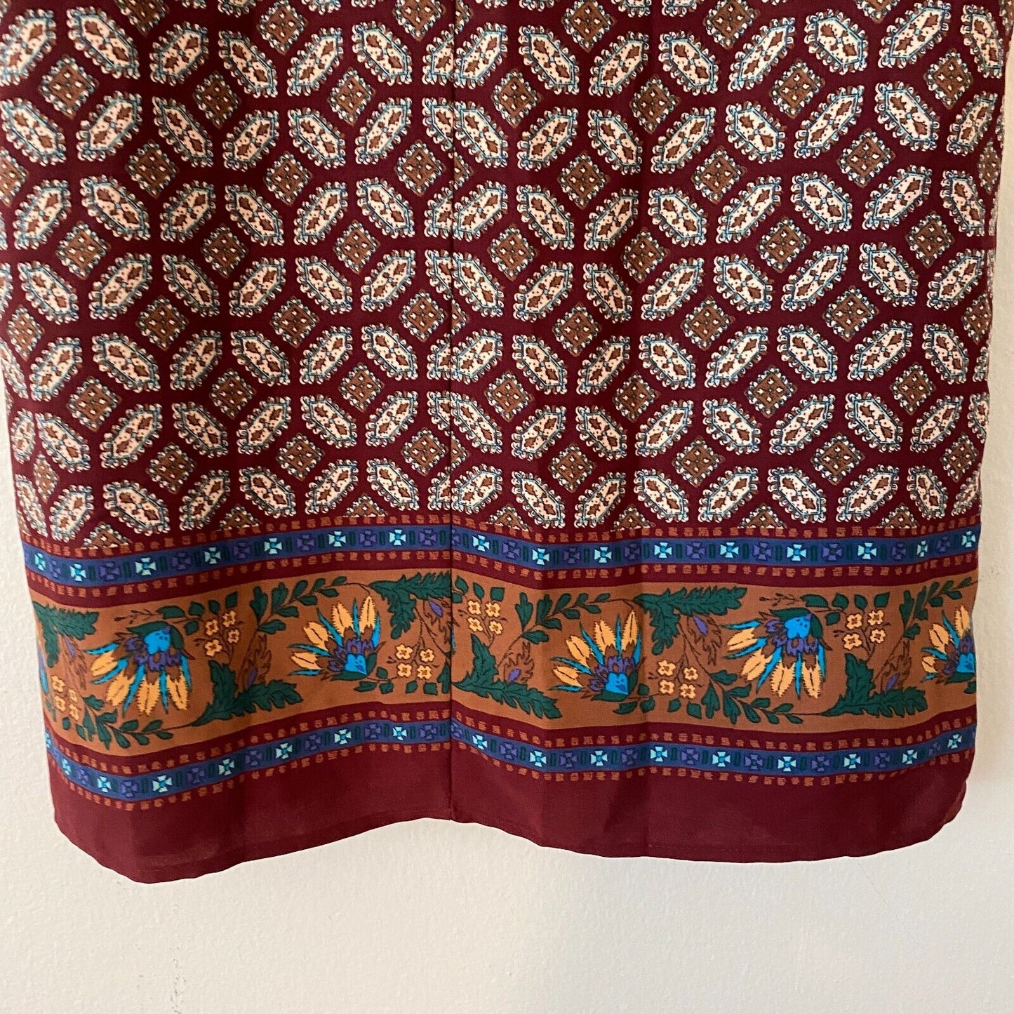 NWT Soprano Wine Paisley Print Multi Floral V-Neck Key Hole Sleeveless Dress XS