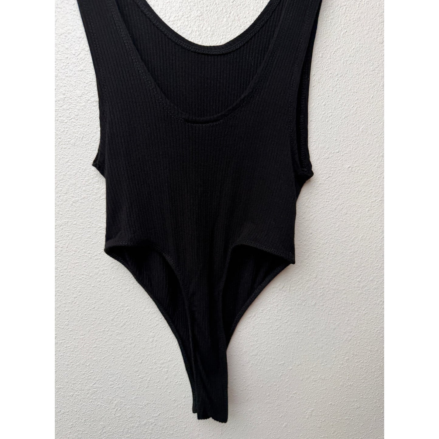 Fashion Nova Black Ribbed Low Back Sleeveless Bodysuit Size M