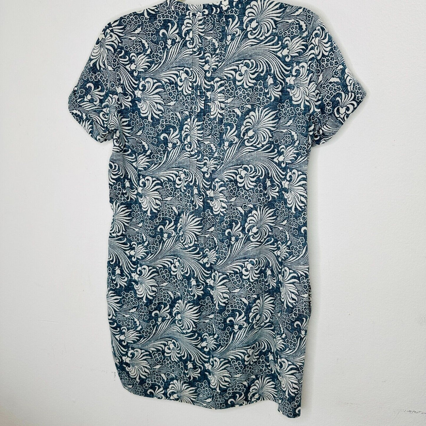 Faherty Cream & Blue Hawaiian Print Gemina Tunic Dress Split VNeck Short Sleeve