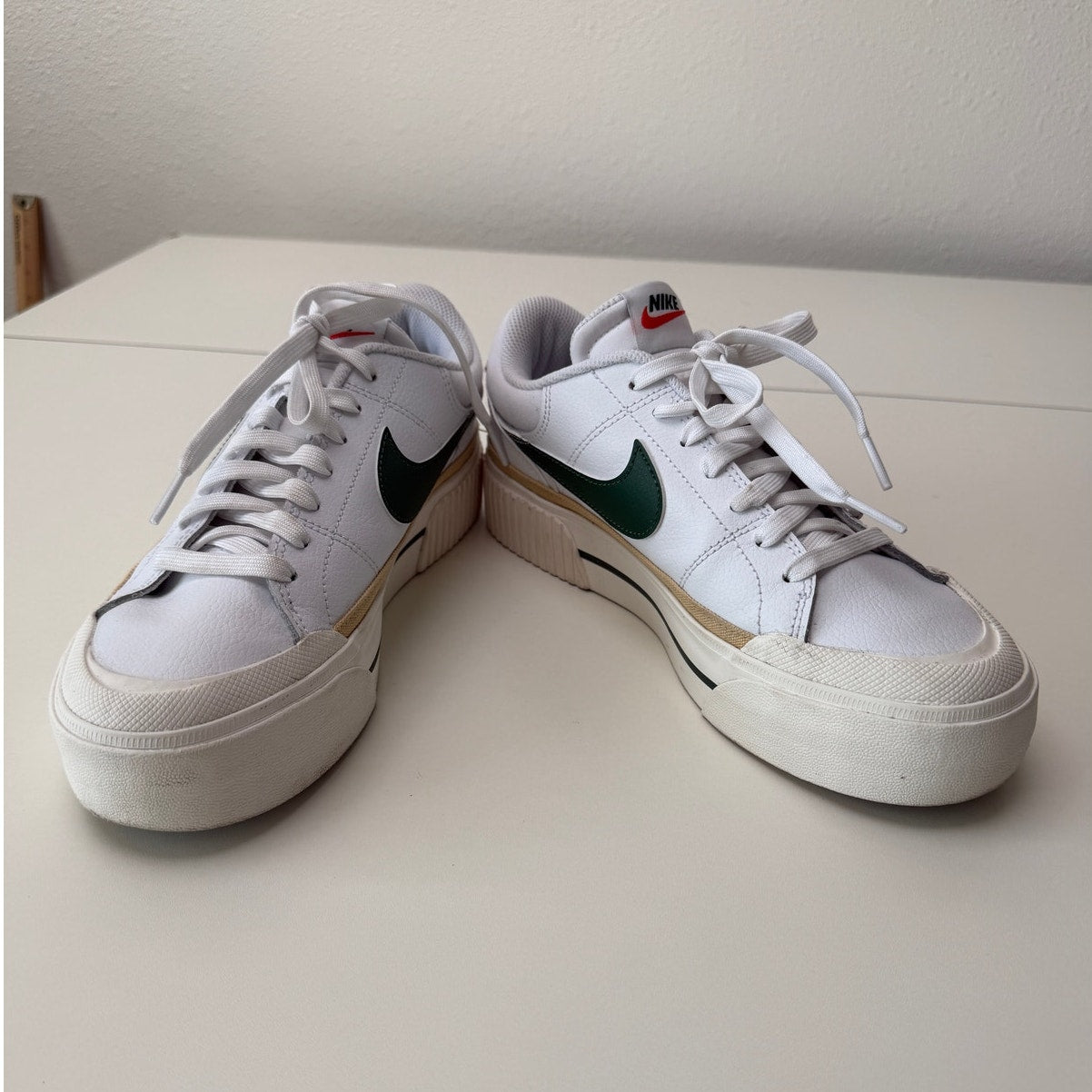 Nike Court Legacy Lift White Green Platform Sneakers Women's Size 8