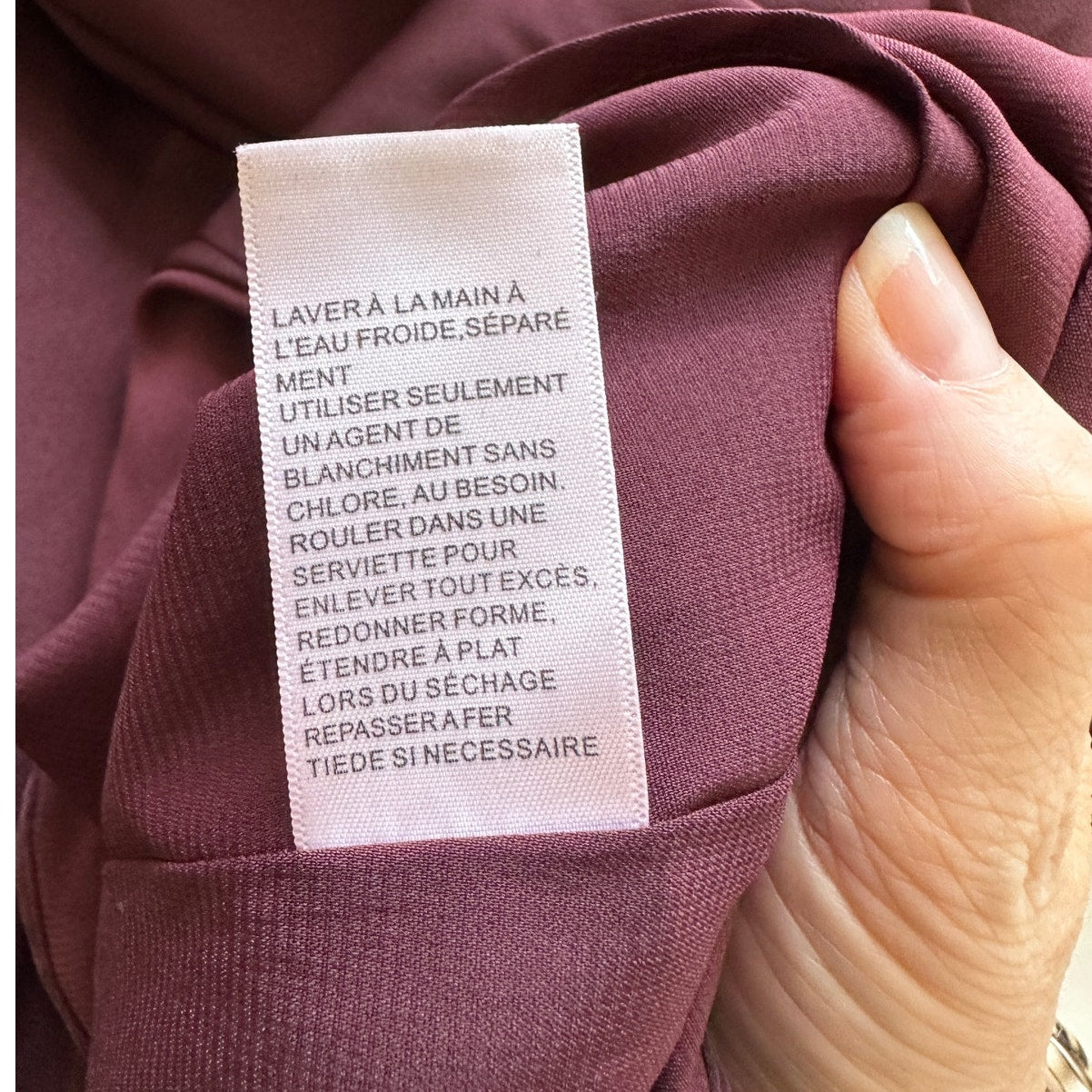 Chelsea28 Burgundy Maroon Flutter Sleeve Ruffle V-Neck Wrap Dress S