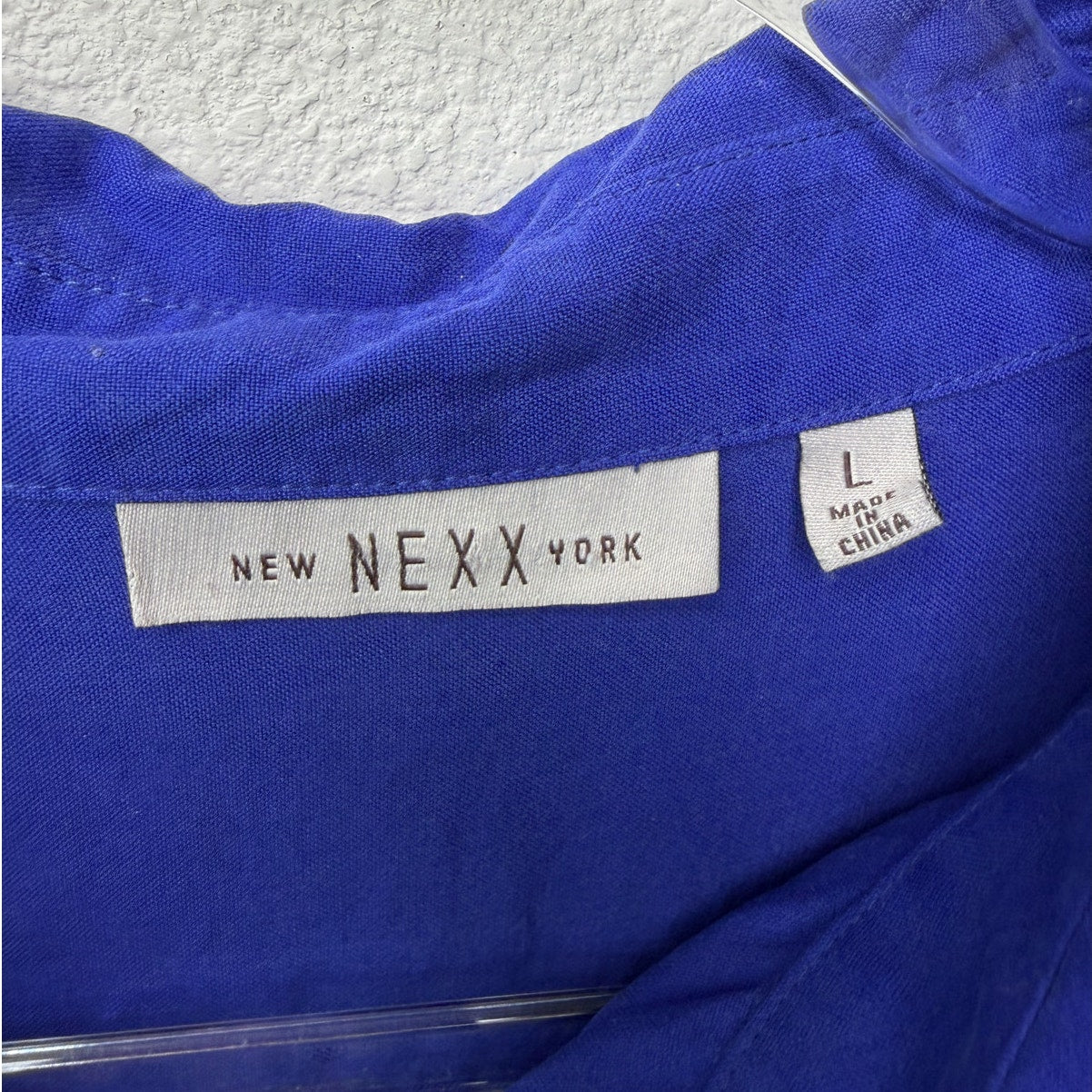 New Nexx York 100% Silk Periwinkle Button Front Blouse Womens L