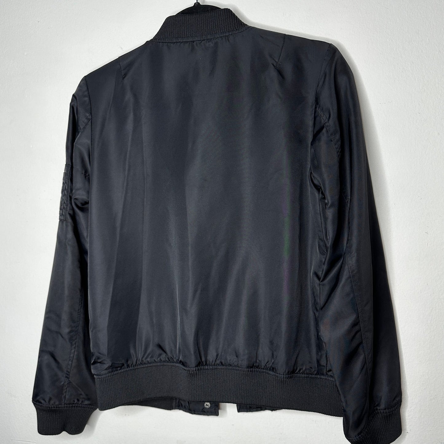 Guess Black Front Snap Bomber Jacket Zip Front & Sleeve Pockets XS