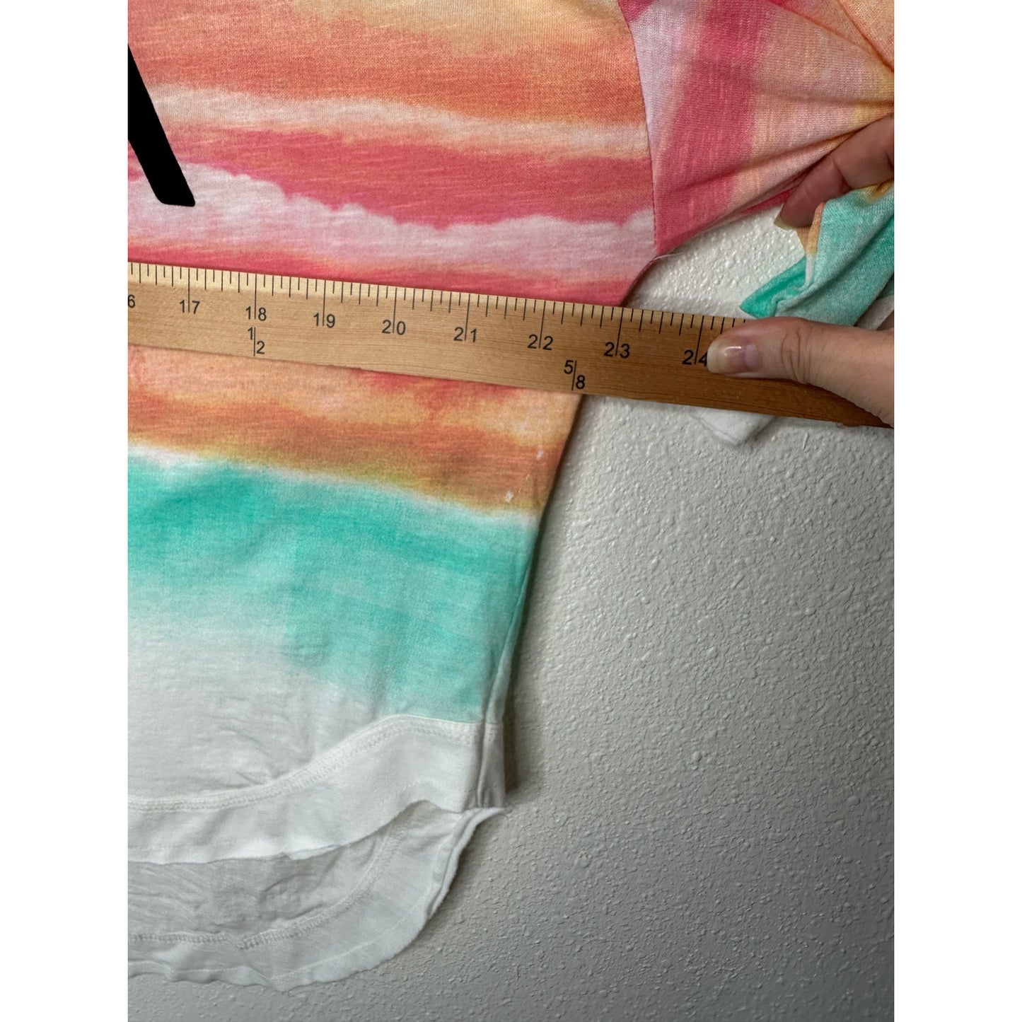 Daily Practice Ivory Peach Teal Striped LA logo High Low Tee XXS