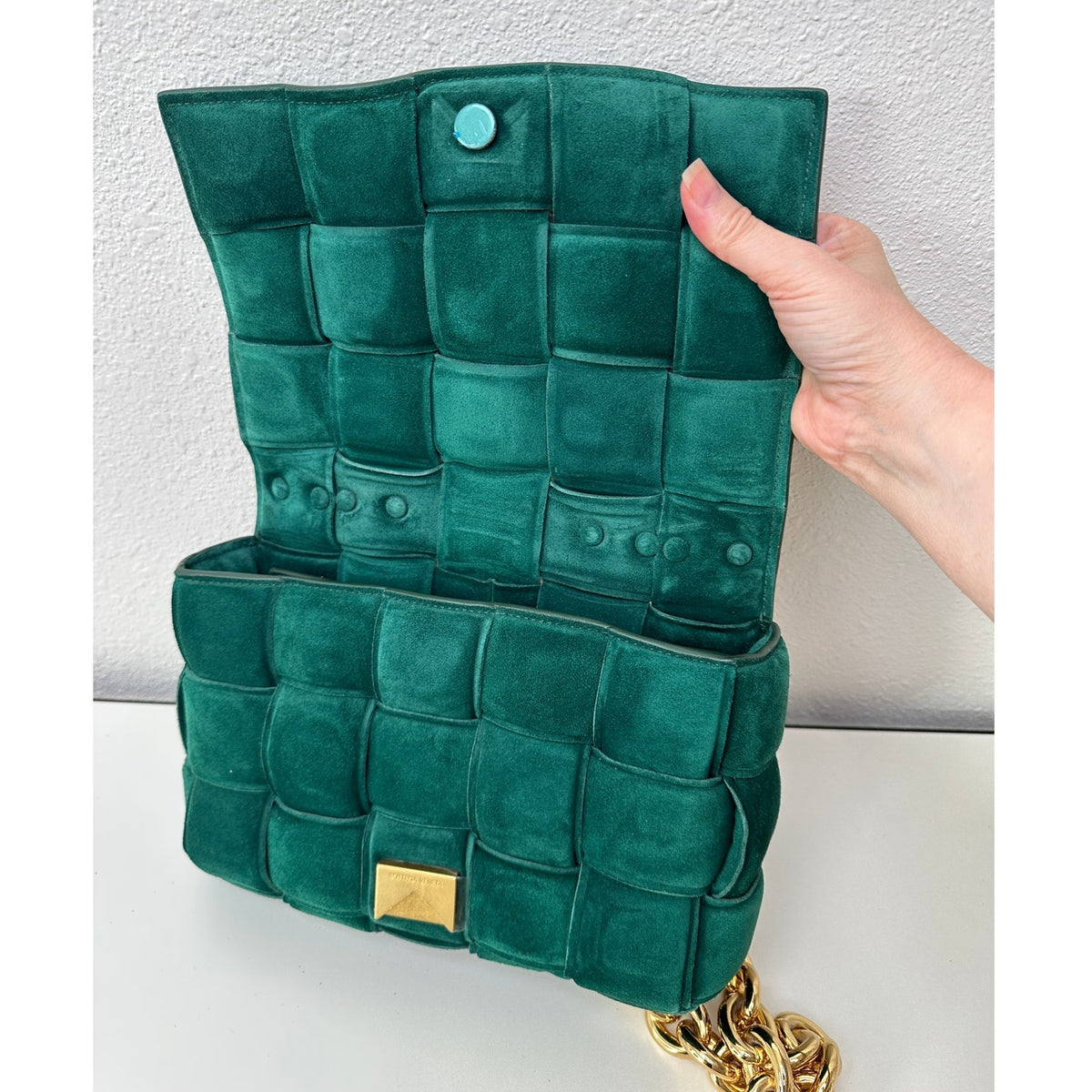 Bottega Veneta Padded Chain Cassette Bag – Green with Gold-Tone Chain
