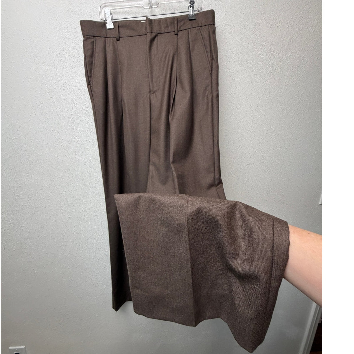 California Arts Brown Wool Pleated Trousers Men 34