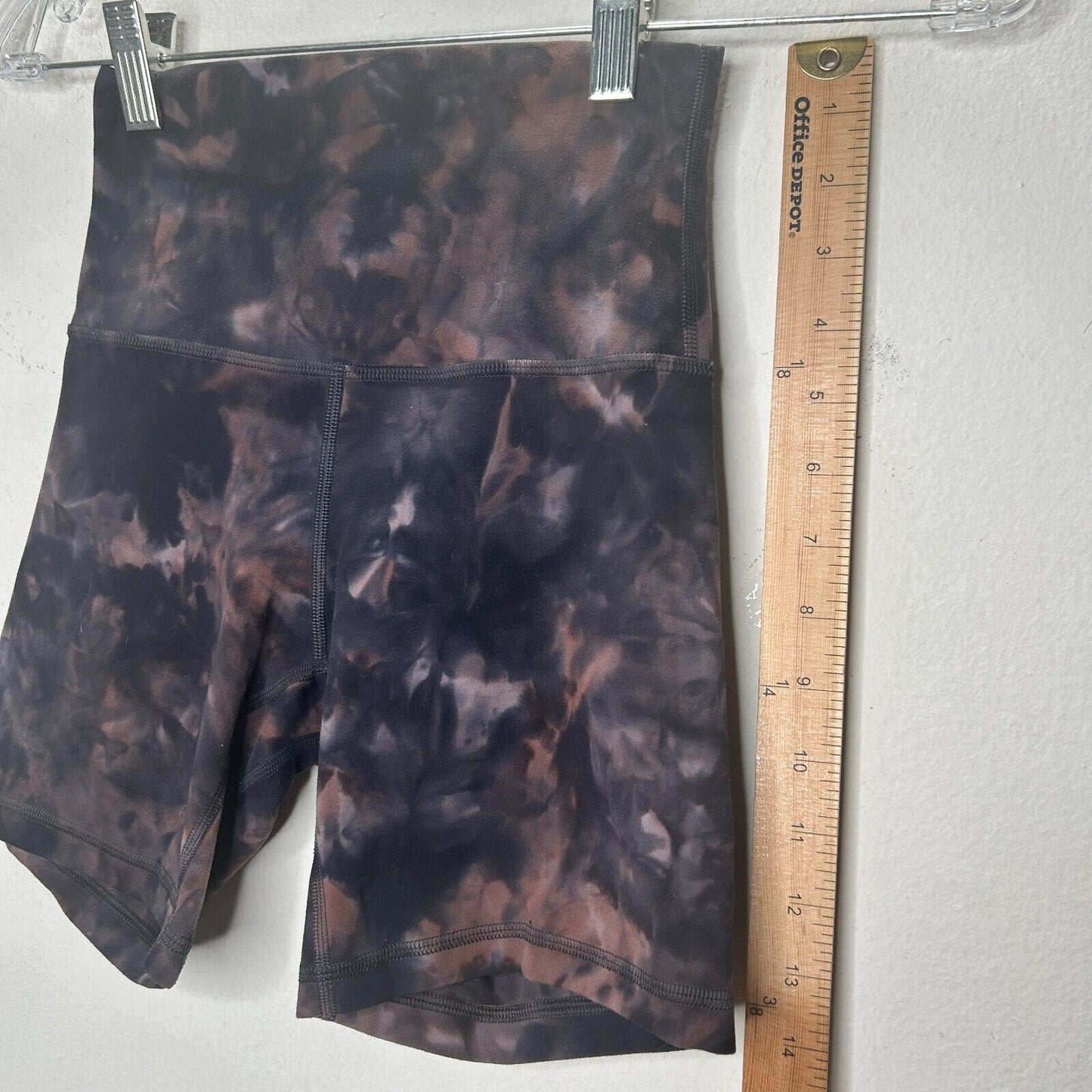 Lululemon Diamond Dye Graphit Gray Peach Pastel Align High-Rise Shorts 2