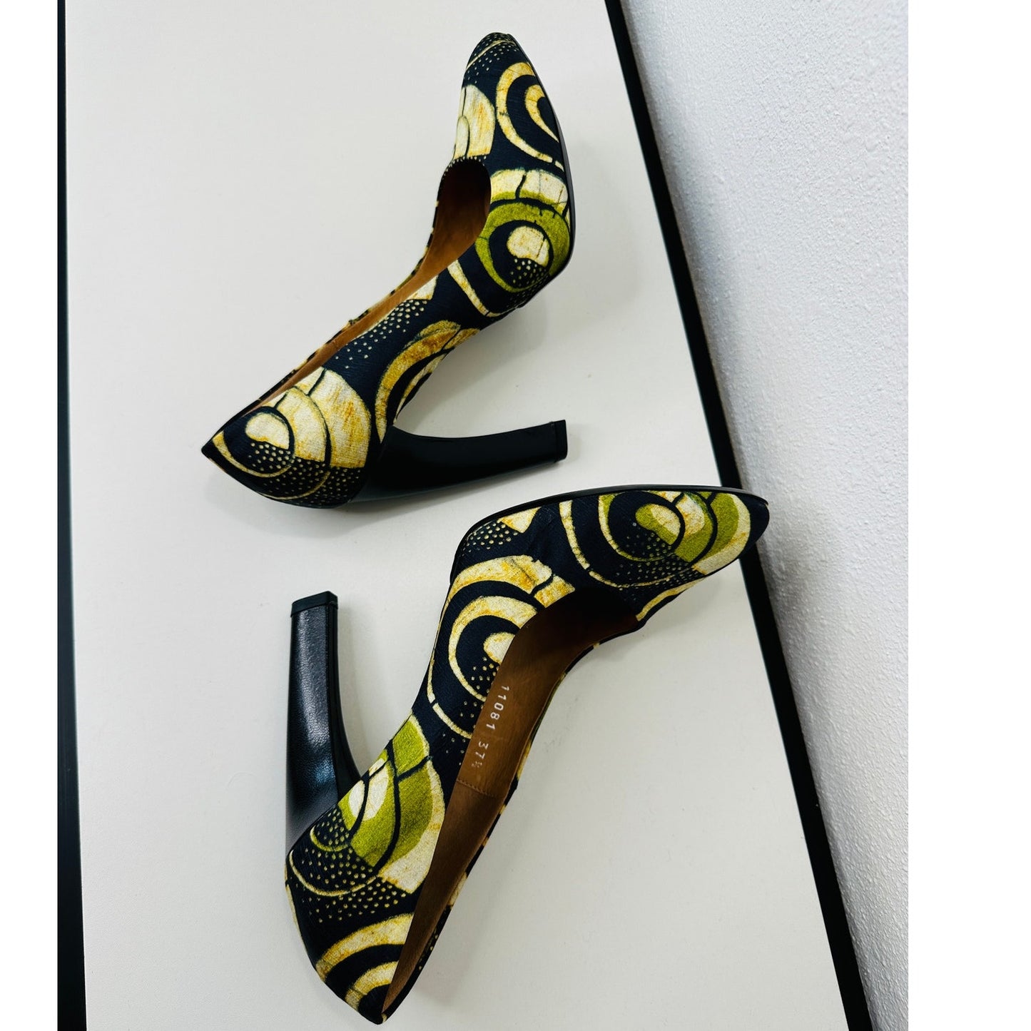 Dries Van Noten Italy Silk Leather Black Green Tan Platform 5" Heel Shoe 37.5 / 7.5