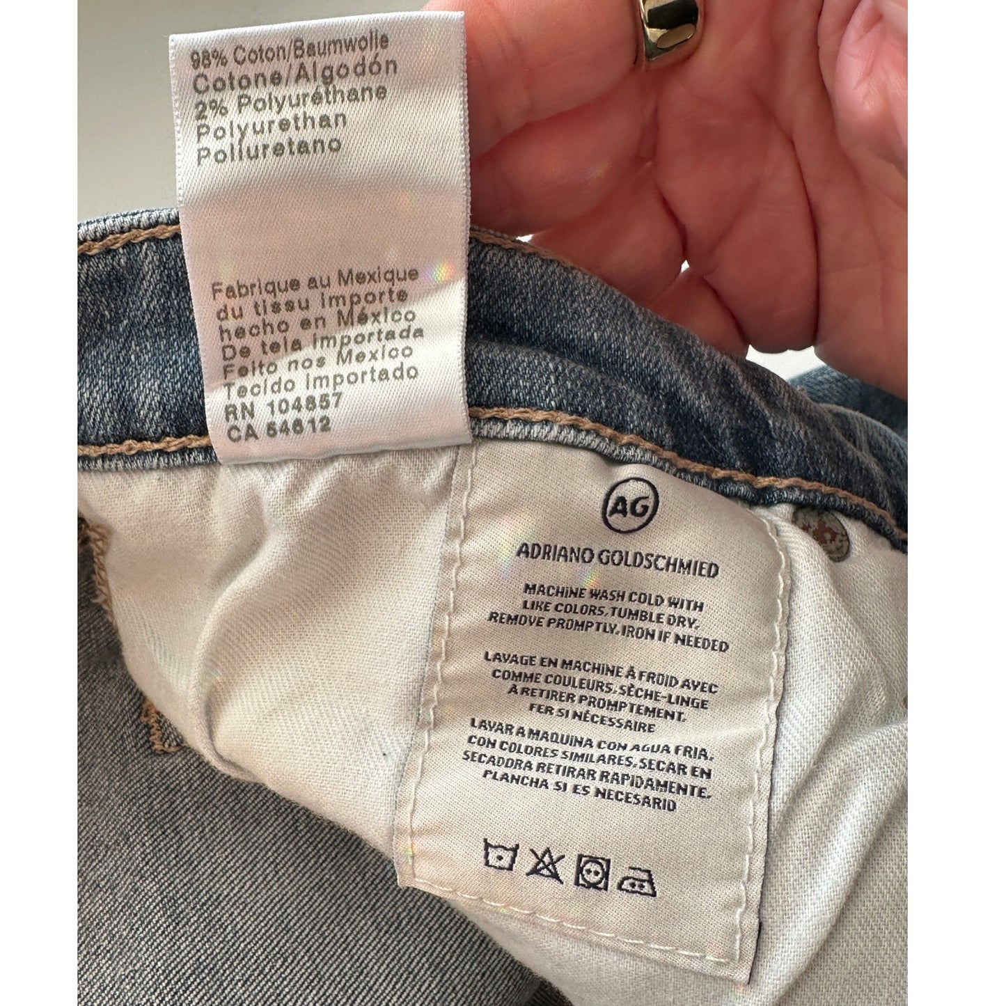 AG Prima Ankle Cigarette Jeans Muted Medium Wash Raw Hem Women’s 32R