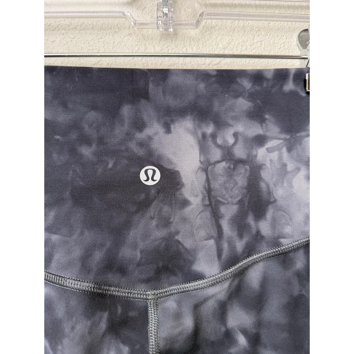 Lululemon Align Diamond Dye Biker Shorts Womens 2