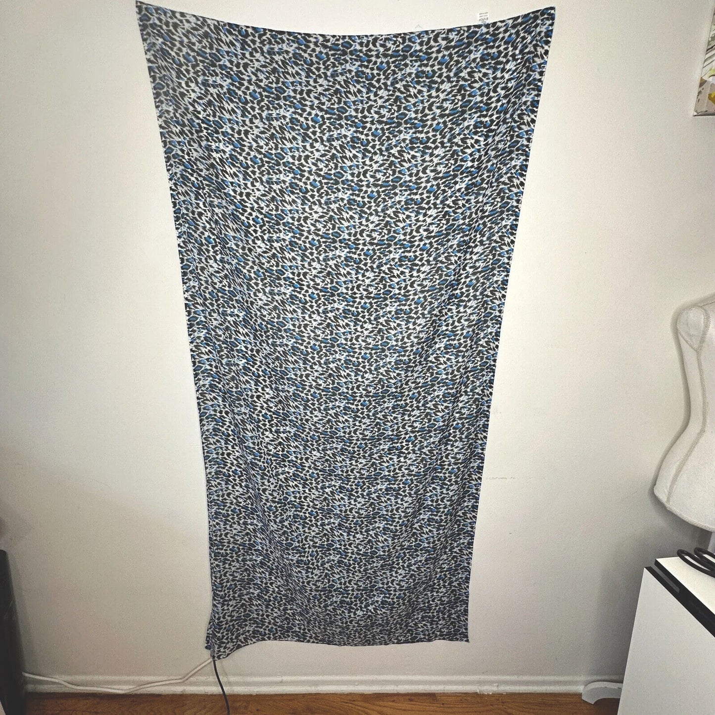 India Boutique XL Blue Black & White Animal Print Polyester Shawl Wrap Scarf