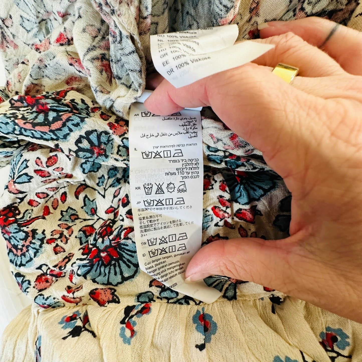 Billabong Cream Dusty Blue & Red Faux Wrap Deep-V Ruffle Hem Sleeveless Romper M