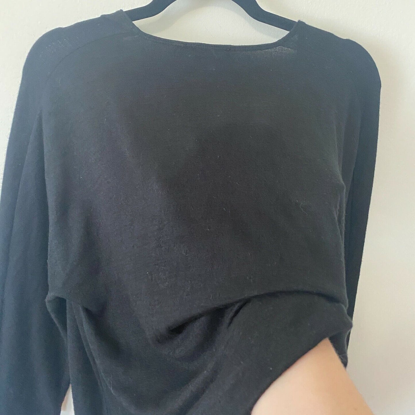 Aritizia Wilfred Free Black Thin Knit V-Neck 3/4 Sleeve Boxy Sweater Jumper M