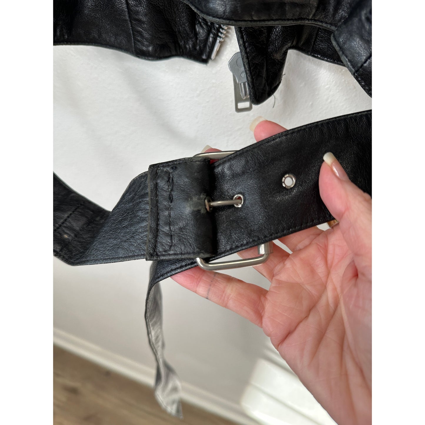 Raw Black Leather Silver Zip & Hardware Belted Shoulder Pad Moto Jacket L