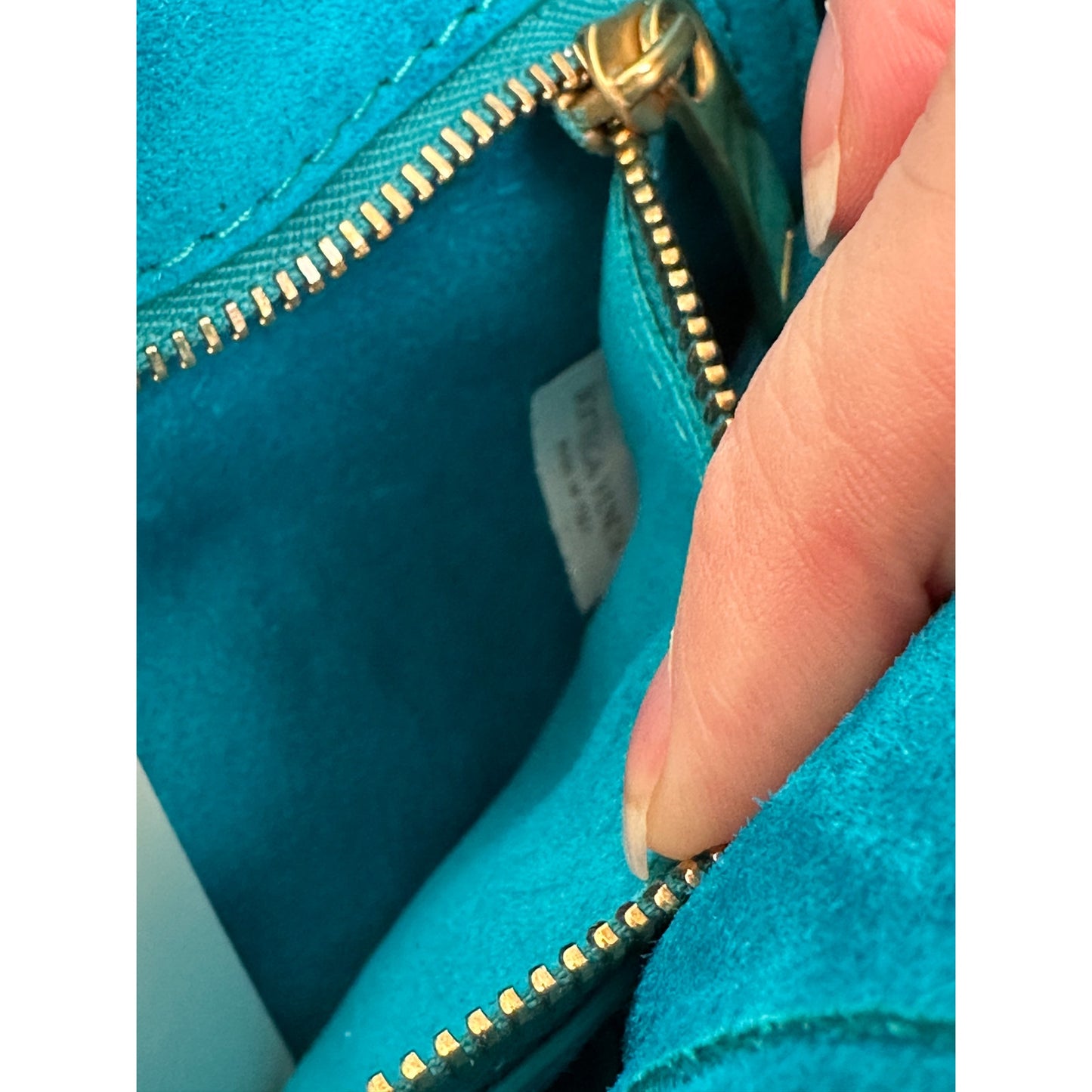 NWOT Bottega Veneta Chain Cassette Bag – Turquoise Suede with Gold-Tone Chain