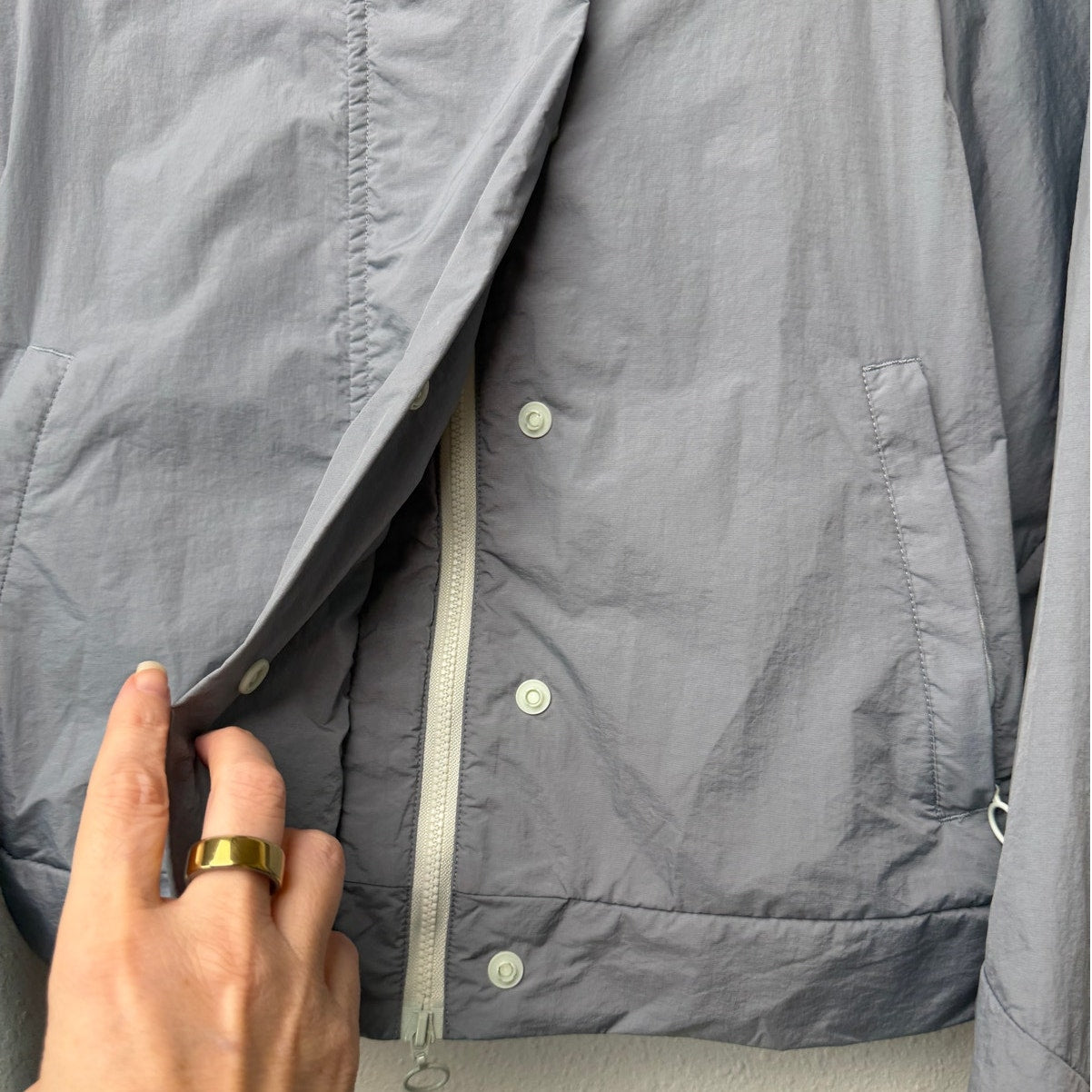 Fabletics Gray Hooded Lightweight Zip Snap Windbreaker Jacket Small