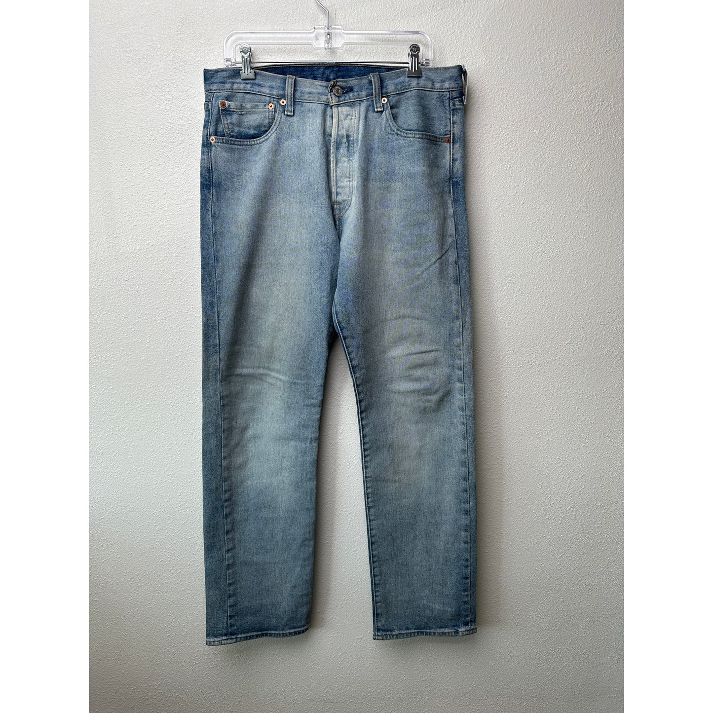 Levi's 501 Original Fit Lightweight Jeans Medium Wash Men's 33x32