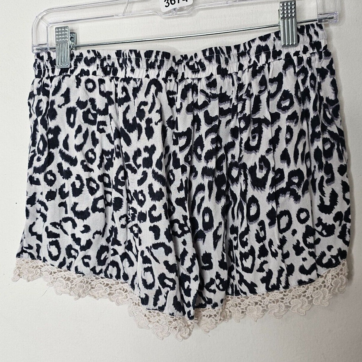 Raga Ivory and Black Leopard Cheetah Print Cream Lace Trim Comfy Short Shorts L